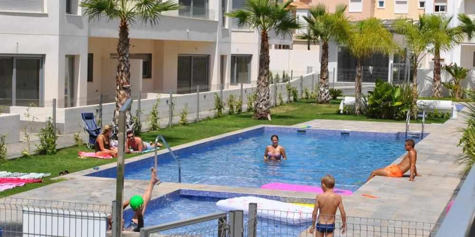 Apto Bajo La Veleta Torrevieja Eksteriør billede